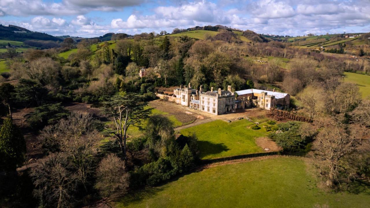 Llanerchydol Hall Suites Welshpool Exteriér fotografie
