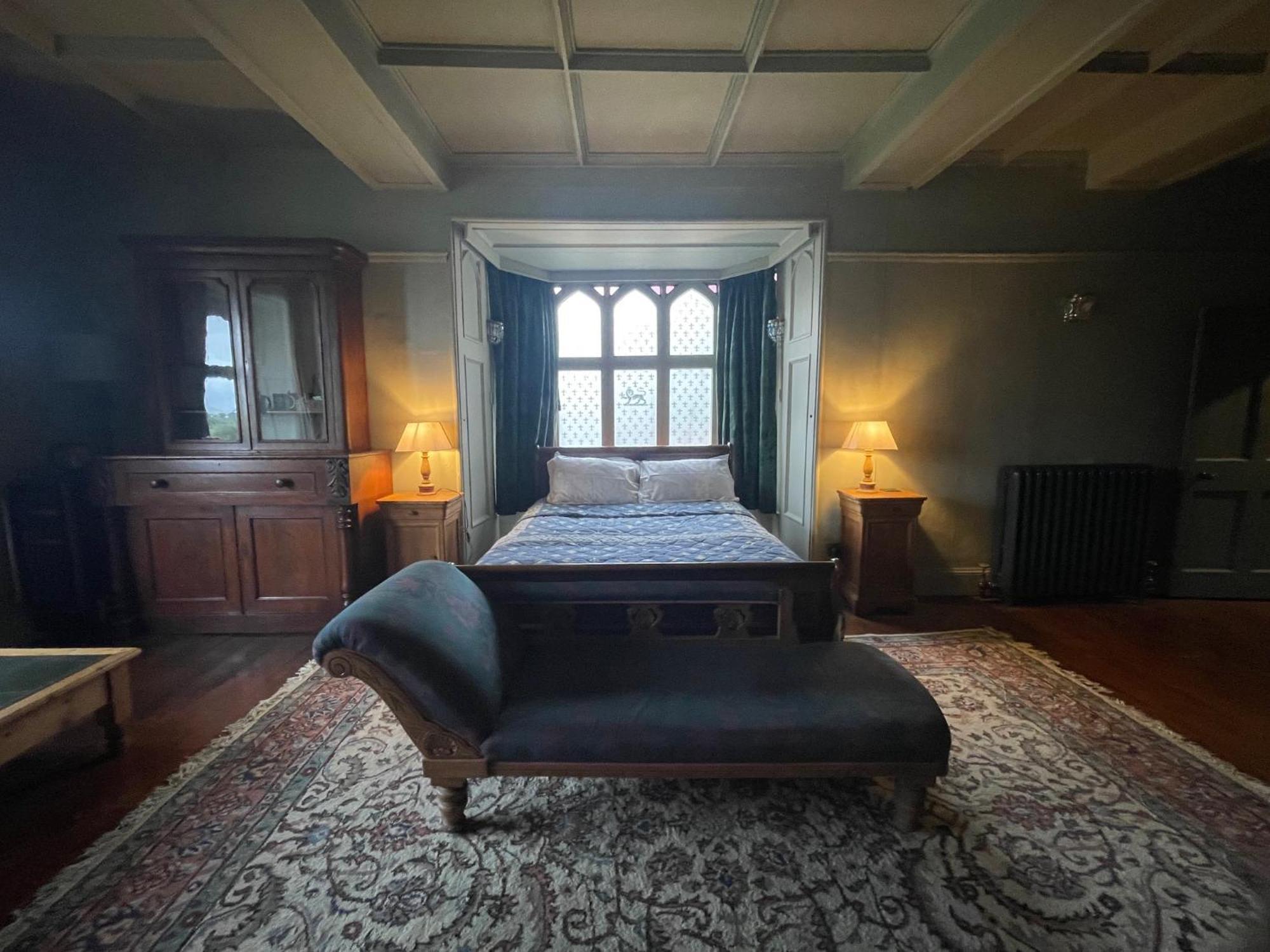 Llanerchydol Hall Suites Welshpool Exteriér fotografie