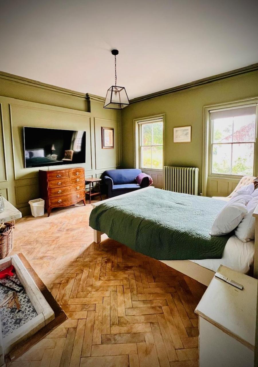 Llanerchydol Hall Suites Welshpool Exteriér fotografie