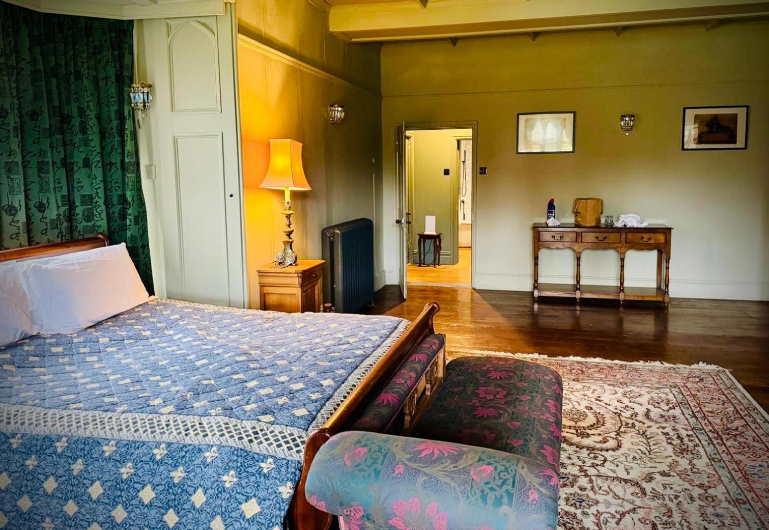 Llanerchydol Hall Suites Welshpool Exteriér fotografie